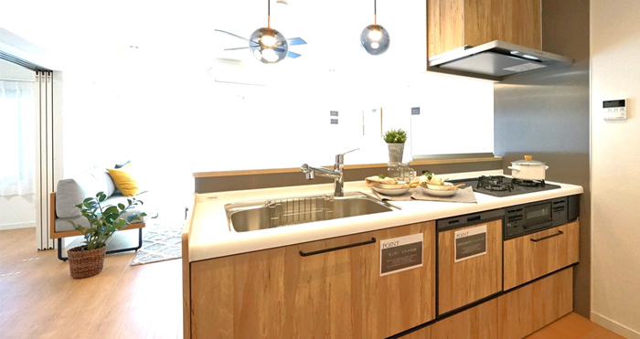 リビングが見渡せるキッチン