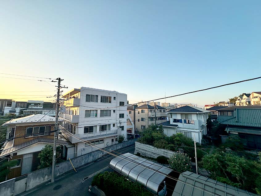 光を遮るような高い建物がなく開放感があります 光を遮るような高い建物がなく開放感があります