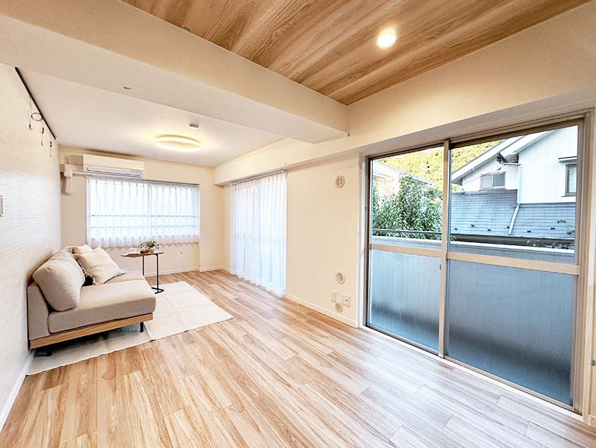 2面採光の角部屋で陽当たり・風通し良好です 2面採光の角部屋で陽当たり・風通し良好です